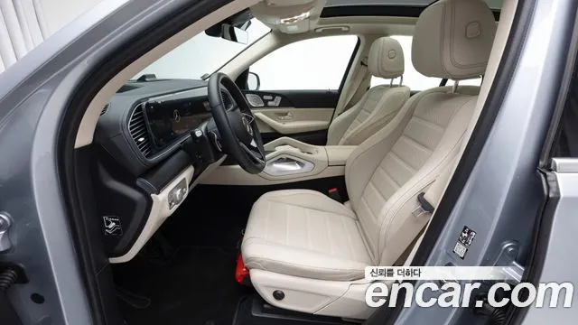 Mercedes-Benz GLE-Class — Фото автомобиля 14