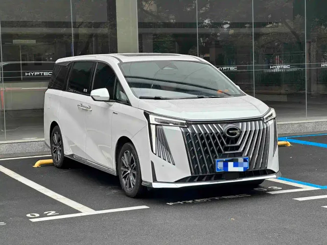 GAC Trumpchi M8 — Фото автомобиля 3