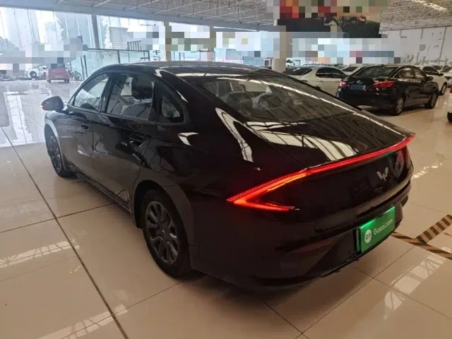 Wuling Starlight — Фото автомобиля 22
