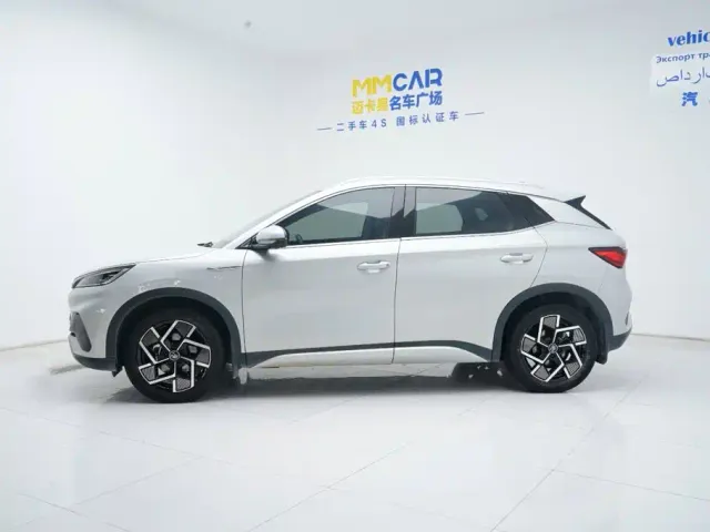 BYD Yuan PLUS — Фото автомобиля 10