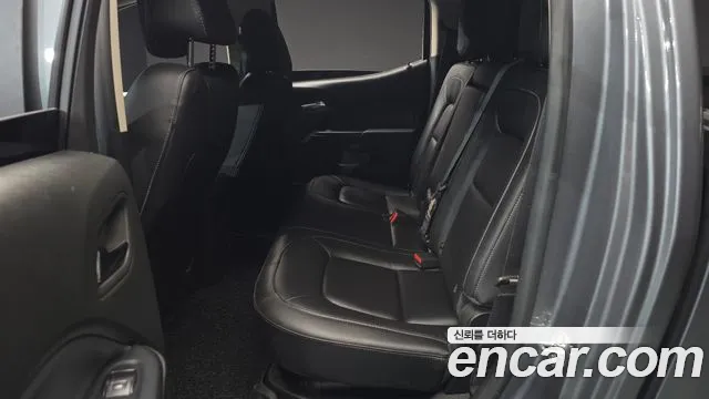 Chevrolet Colorado — Фото автомобиля 12