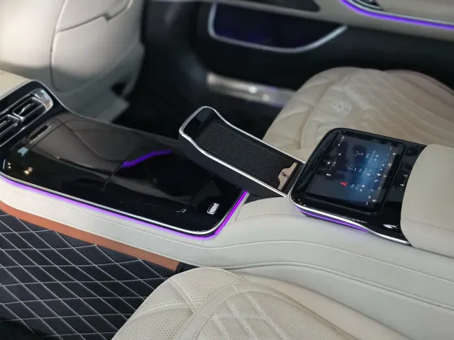 Mercedes-Benz Maybach S-Class — Фото автомобиля 18