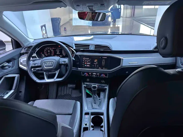 Audi Q3 — Фото автомобиля 22