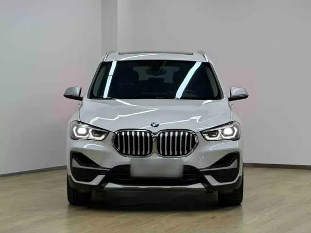 BMW X1 — Фото автомобиля 9