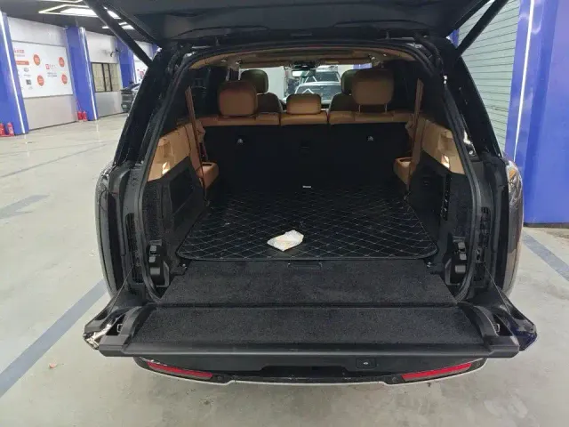 Land Rover Range Rover — Фото автомобиля 9