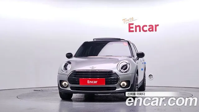 MINI Clubman — Фото автомобиля 3