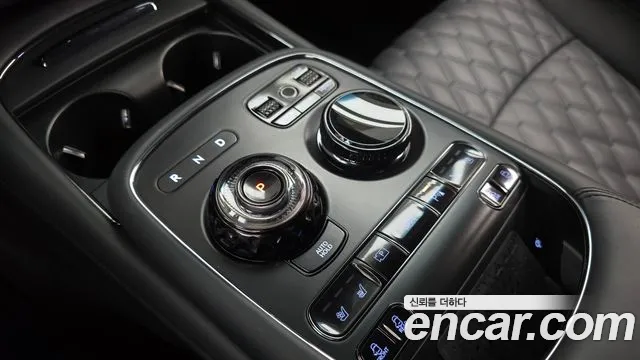 Genesis G90 Бензин 3.5 турбо AWD — Фото автомобиля 9