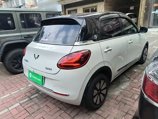 Wuling Bingo — Фото автомобиля 6