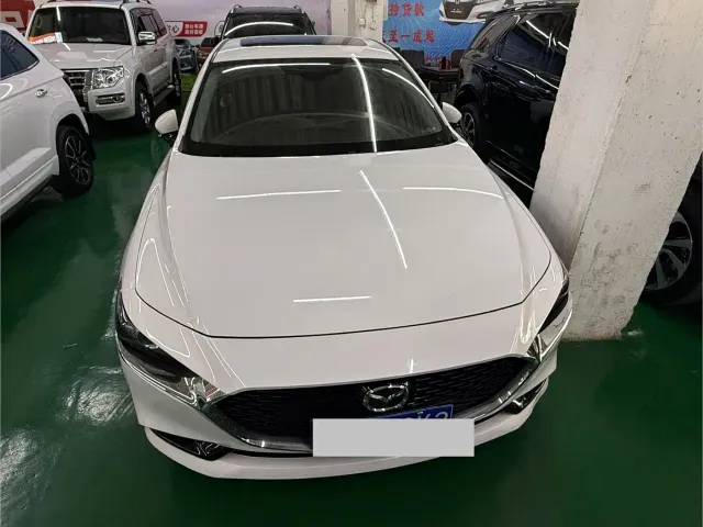 Фотография автомобиля — Mazda Axela