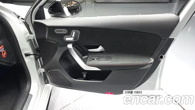 Mercedes-Benz A-Class W177 — Фото автомобиля 24