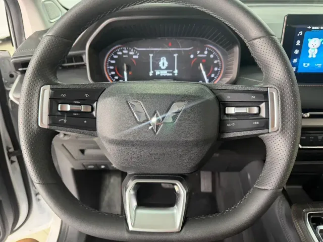 Wuling Jiachen — Фото автомобиля 11