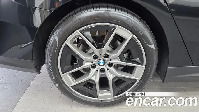 BMW 5-Series 5 серия (G60) — Фото автомобиля 5