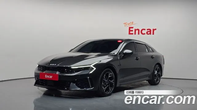 Фотография автомобиля — Kia K5 Generation 3