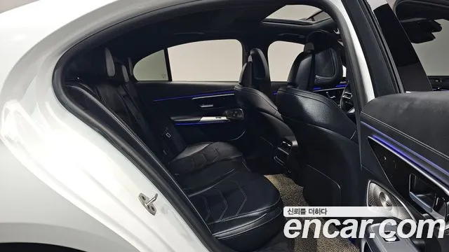 Mercedes-Benz E-Class W214 — Фото автомобиля 18