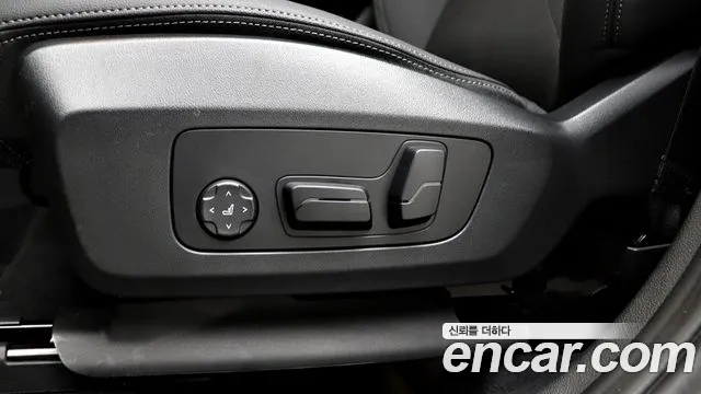BMW 2 Series U06 — Фото автомобиля 16