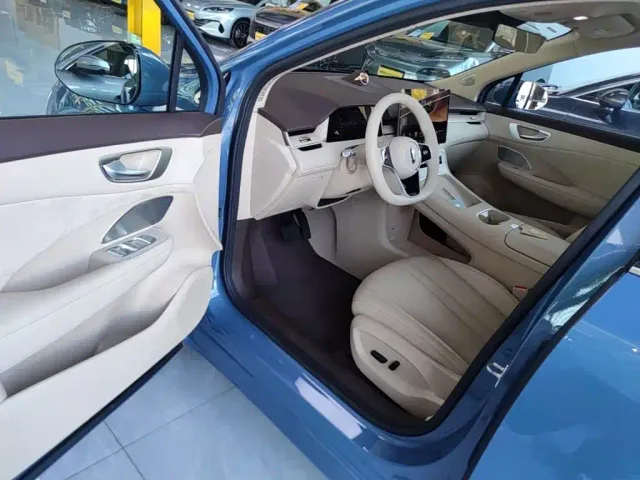 Shangjie SUV — Фото автомобиля 15