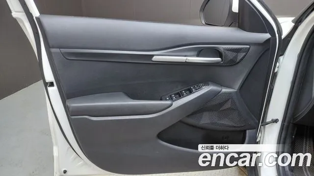 Kia Seltos Бензин 1.6 турбо 2WD — Фото автомобиля 24