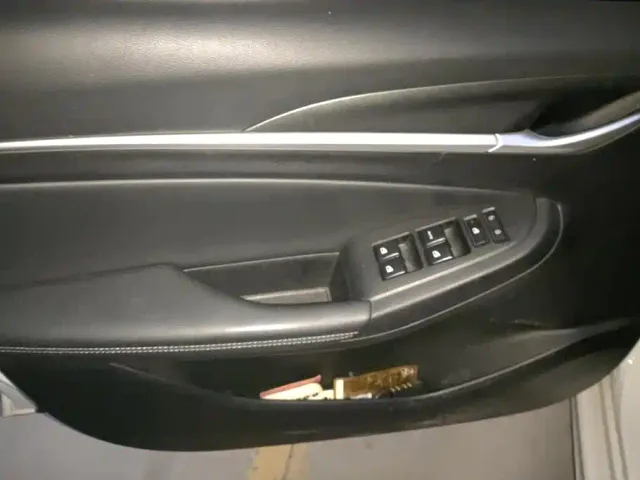 Changan Eado — Фото автомобиля 7