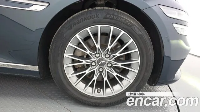 Genesis G80 Бензин 2.5 турбо AWD — Фото автомобиля 3