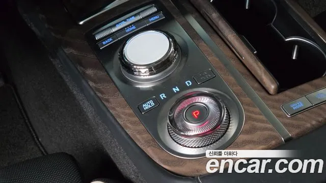 Genesis G80 RG3 — Фото автомобиля 12