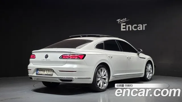 Volkswagen Arteon — Фото автомобиля 2