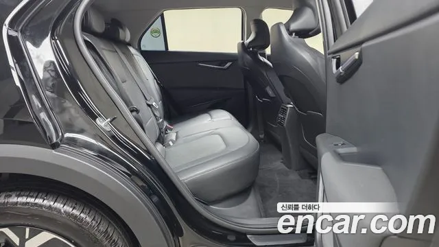 Kia Niro New — Фото автомобиля 17