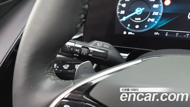 Kia Niro The All New — Фото автомобиля 30
