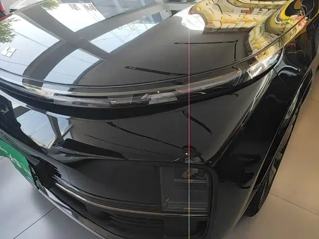 Li Auto L8 — Фото автомобиля 23