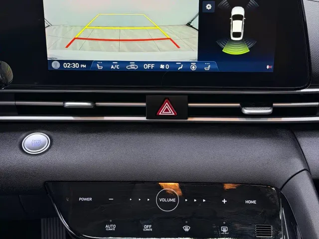 Hyundai Elantra — Фото автомобиля 15