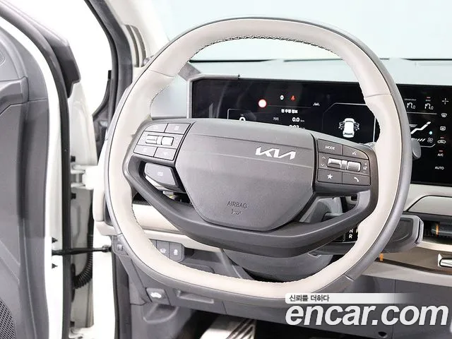 Kia EV3 — Фото автомобиля 19