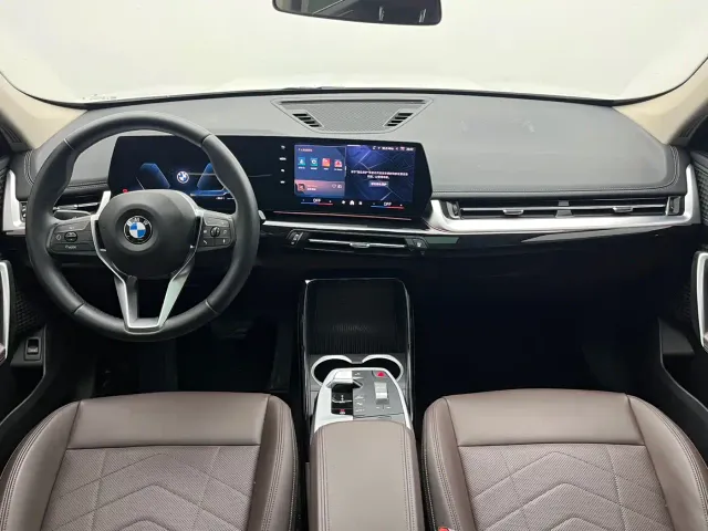 BMW X1 — Фото автомобиля 8