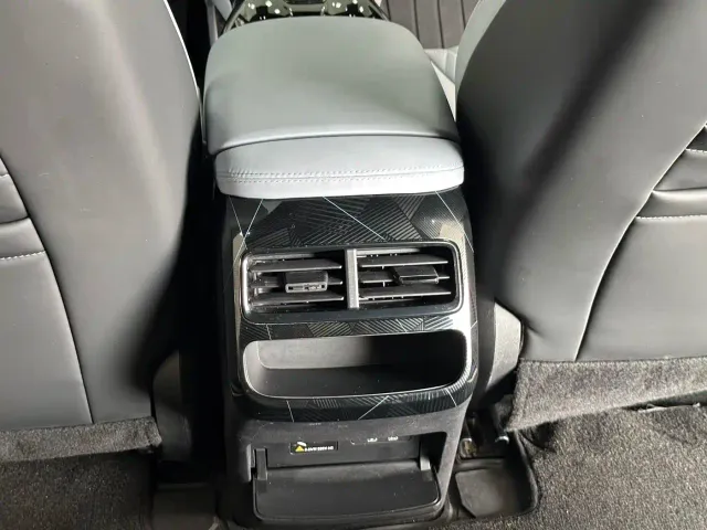 BYD Seal — Фото автомобиля 19