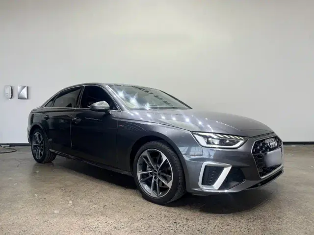 Audi A4L — Фото автомобиля 8
