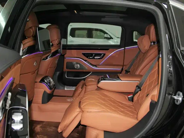 Mercedes-Benz Maybach S-Class — Фото автомобиля 8