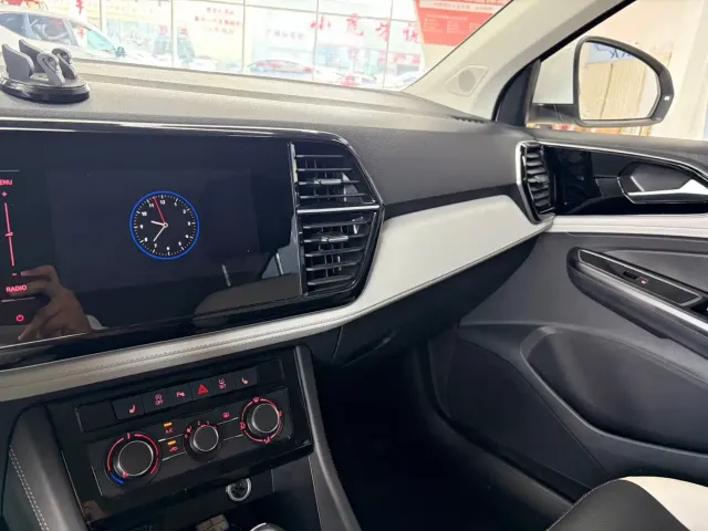 Jetta VS7 — Фото автомобиля 9