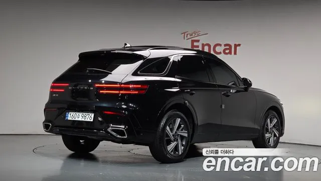 Genesis GV70 — Фото автомобиля 2