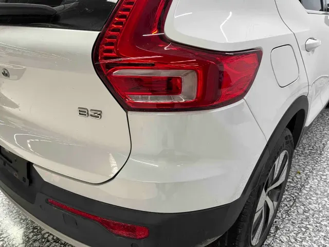 Volvo XC40 — Фото автомобиля 19