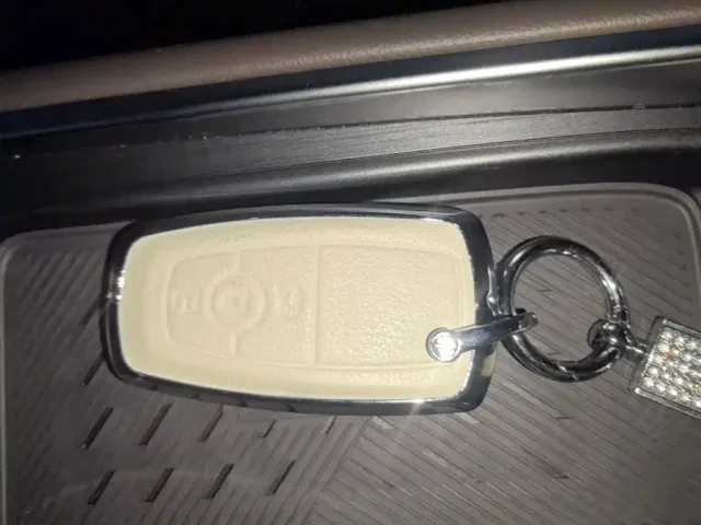 Ford Edge — Фото автомобиля 8