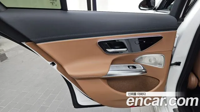 Mercedes-Benz E-Class E-класс W214 E300 4MATIC Exclusive — Фото автомобиля 19