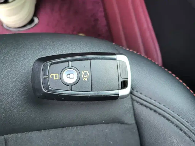 Ford Mondeo — Фото автомобиля 8