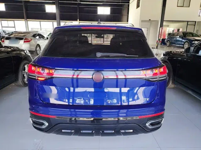 Volkswagen Tayron GTE Plug-in Hybrid — Фото автомобиля 5