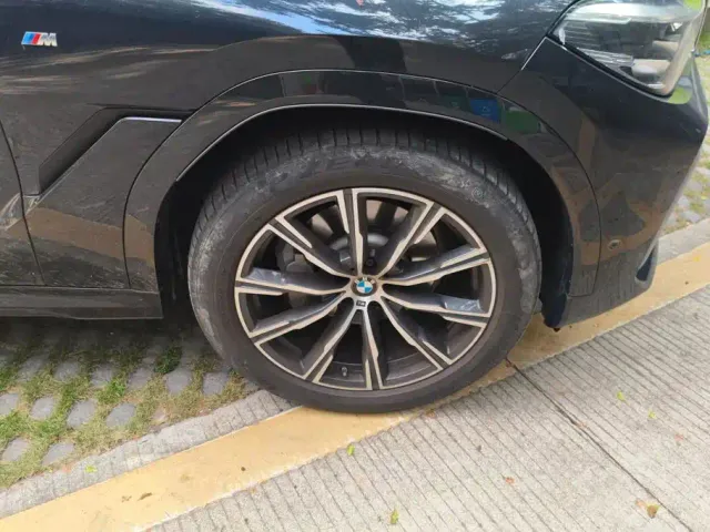 BMW X6 — Фото автомобиля 6