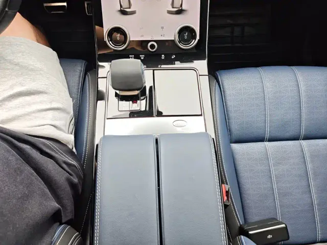 Land Rover Range Rover Velar — Фото автомобиля 16