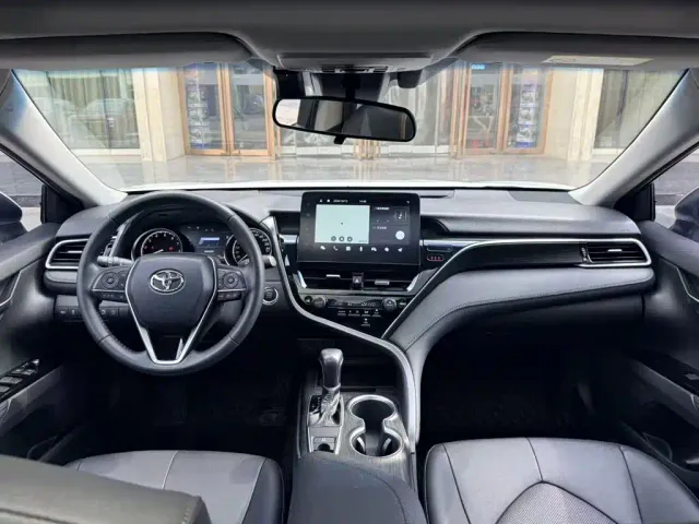 Toyota Camry — Фото автомобиля 13