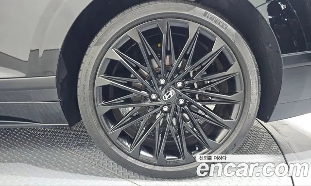 Hyundai Grandeur GN7 — Фото автомобиля 6