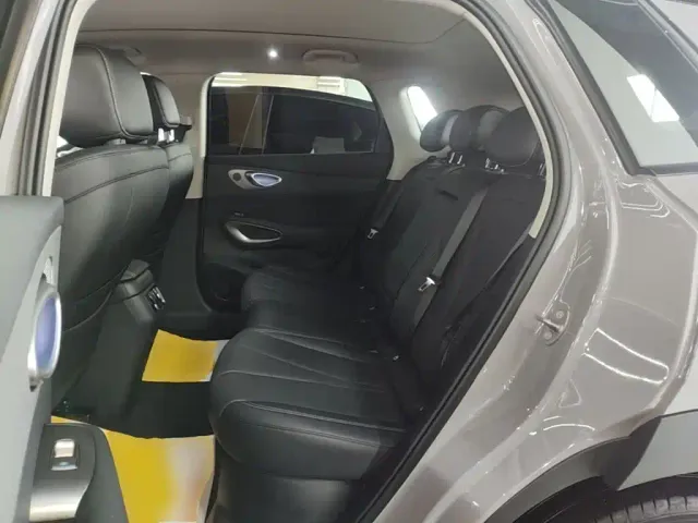 BYD Sealion 05 EV — Фото автомобиля 16