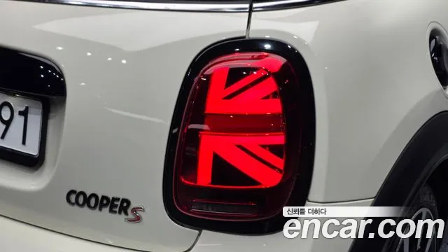 MINI Cooper — Фото автомобиля 8