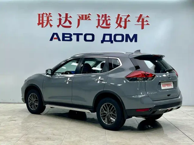 Nissan X-Trail — Фото автомобиля 5