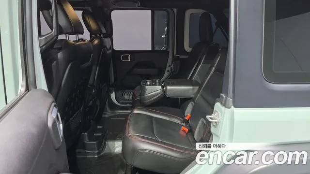 Jeep Wrangler Wrangler (JL) 2.0 Rubicon 4 двери Earl Clear Coat — Фото автомобиля 25