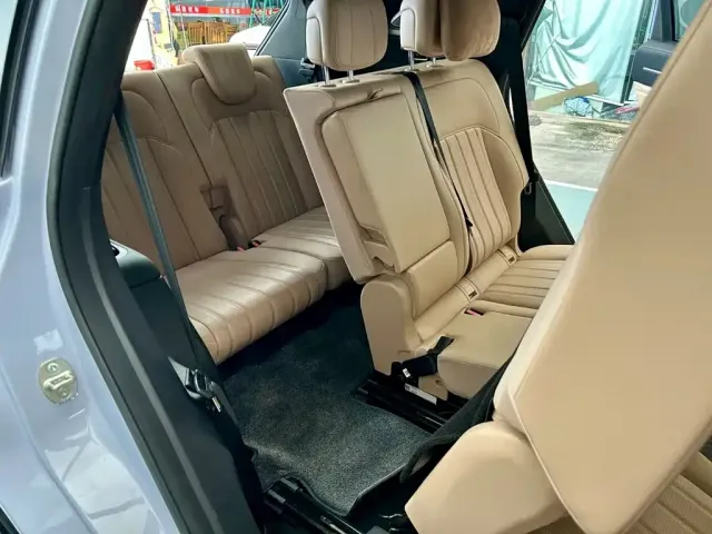 Jetour Shanhai Jetour Shanhai L7 PLUS 2025 Base Model 7-Seater — Фото автомобиля 8